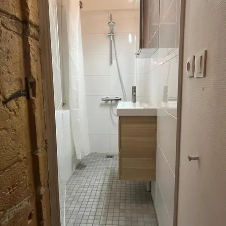 T2 Avec Mezzanine *